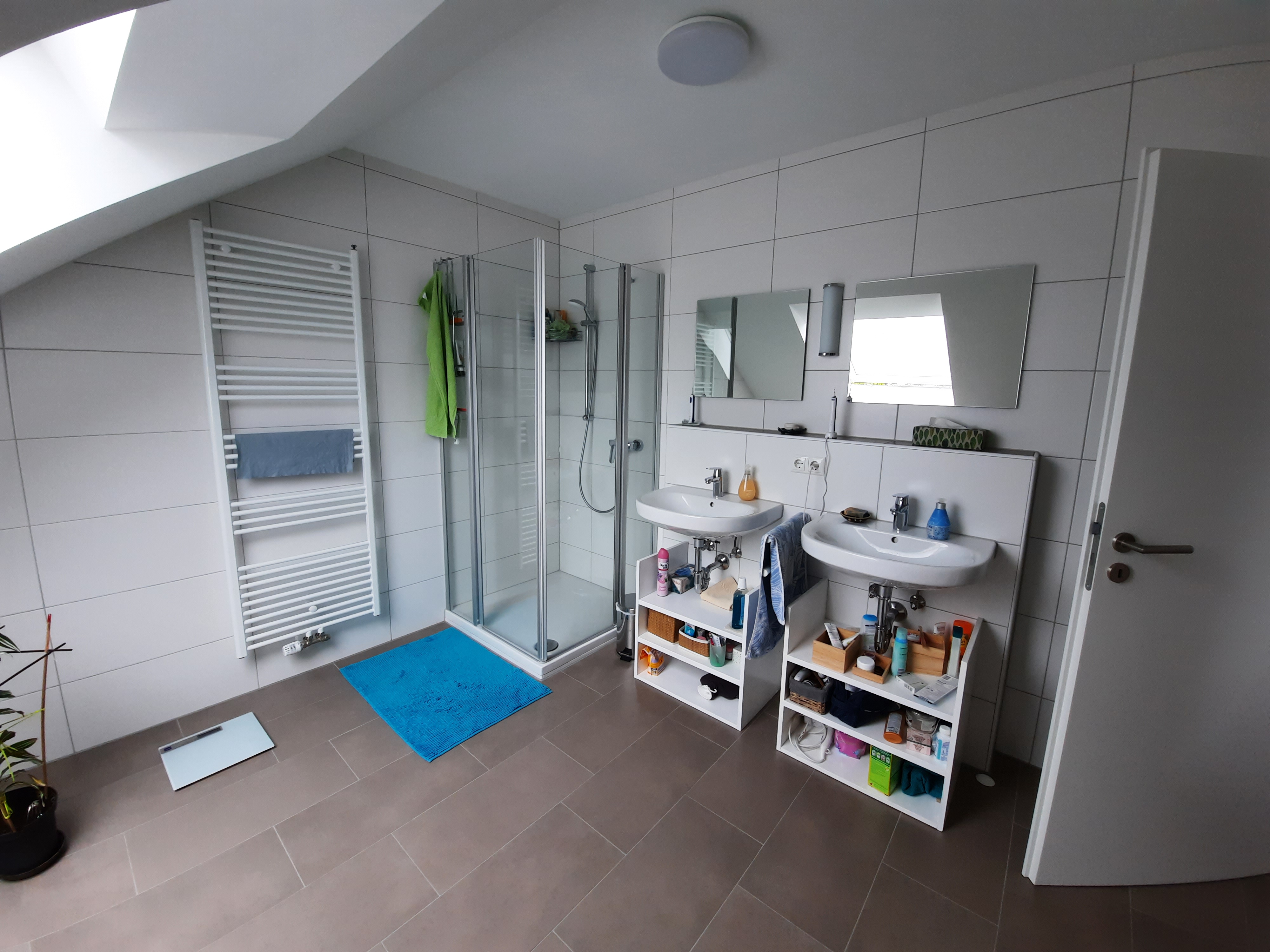 Bad Wohnung 2